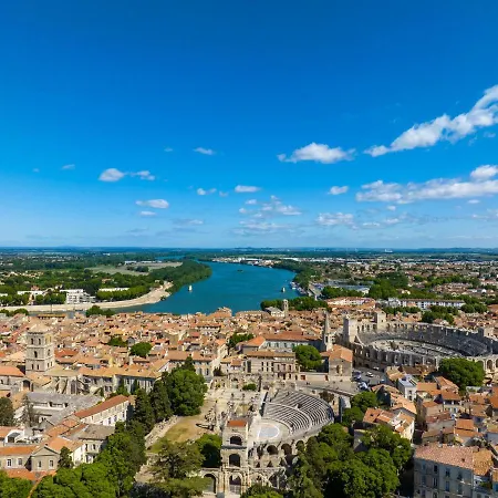 Noemys Arles